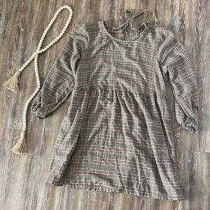 Plaid American Eagle Dress with Bow Detail